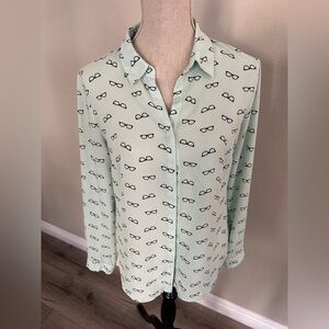 Metaphor Light Green Top with Glasses Pattern